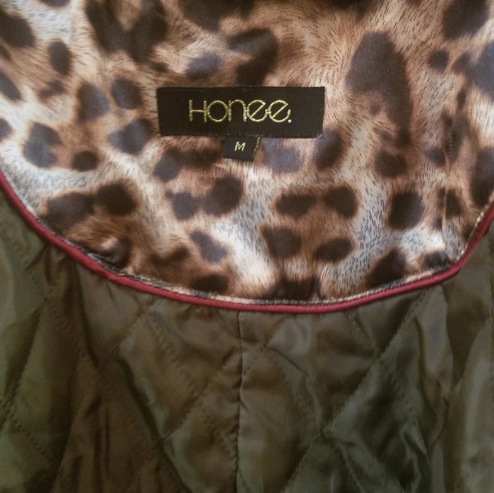 Coat - Picture 7 of 7